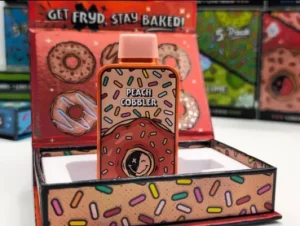 Fryd Peach Cobbler​ Donut Disposable(hybrid) – view 3